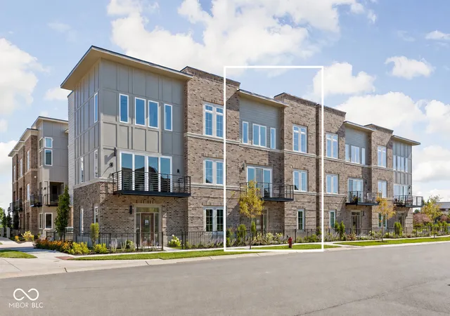 Townhouse for sale at 1471 Whistle Way, Westfield, IN 46074 | MLS# 22080212