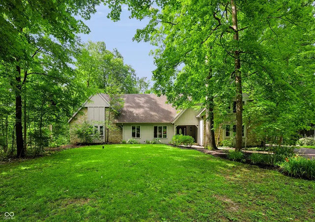 1st image of 118 White Horse Ln, Fishers, IN 46038 | MLS# 22080233