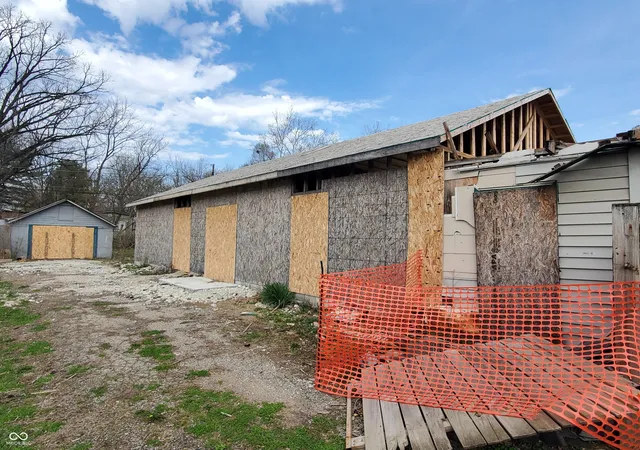 2nd image of 2860 S Rybolt Ave, Indianapolis, IN 46241 | MLS# 22080309