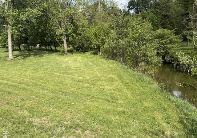 2nd image of 8341 Bluff Rd, Indianapolis, IN 46217 | MLS# 22080622