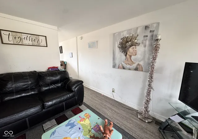 Photo 2 of Single family home for sale at 5855 Price Ct, Indianapolis, IN 46254 | MLS# 22080985 | Listing updated on 2026-10-11