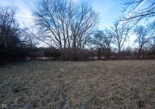 5th image of 8121 E Edgewood Ave, Indianapolis, IN 46239 | MLS# 22081066
