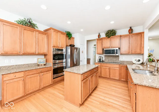 4th image of 13016 Shiraz Ln, Fishers, IN 46037 | MLS# 22081223