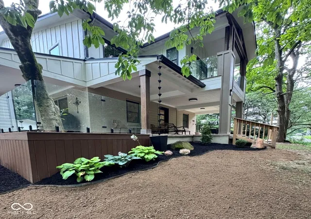 Photo 3 of Single family home for sale at 7980 Royal Ave, Zionsville, IN 46077 | MLS# 22081487 | Listing updated on 2026-10-05