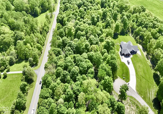 3rd image of 3116 E Indian Summer Ln, Martinsville, IN 46151 | MLS# 22081528