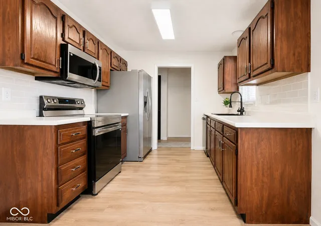 Photo 3 of Condo for sale at 632 N Englewood Dr, Crawfordsville, IN 47933 | MLS# 22082053 | Listing updated on 2026-08-25