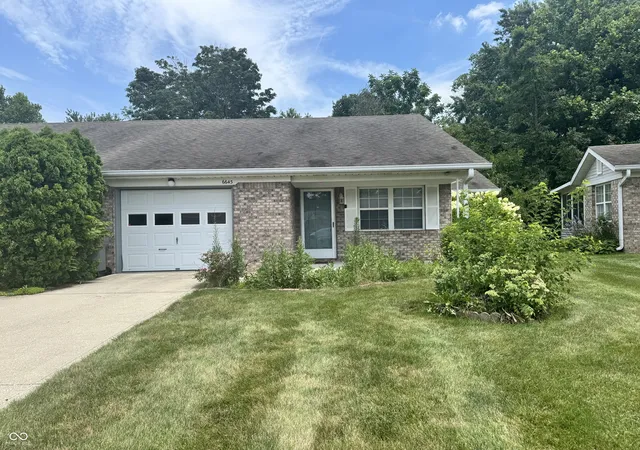 2nd image of 6643 S New Jersey St, Indianapolis, IN 46227 | MLS# 22082238
