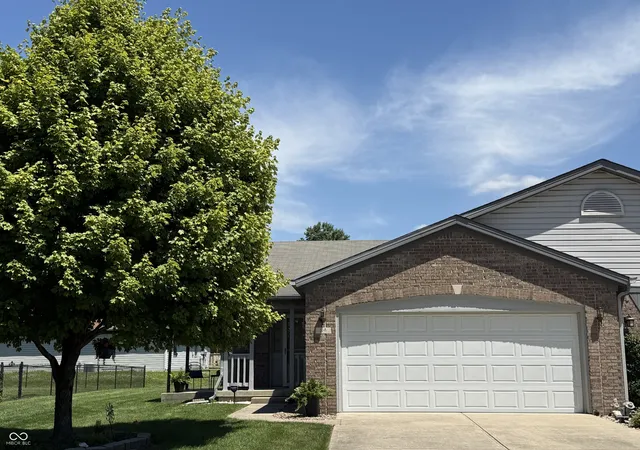 2nd image of 114 Mackinac Ct, Indianapolis, IN 46227 | MLS# 22082267