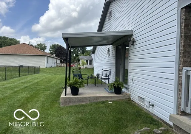 5th image of 114 Mackinac Ct, Indianapolis, IN 46227 | MLS# 22082267