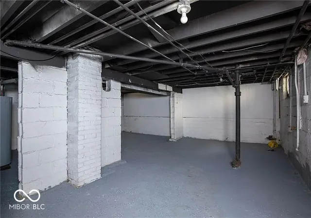 21st image of 737 N Sherman Dr, Indianapolis, IN 46201 | MLS# 22082302