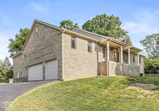 Homes for sale in Indianapolis, IN | 3766 Brill Rd, Indianapolis, IN 46227 | MLS# 22082498