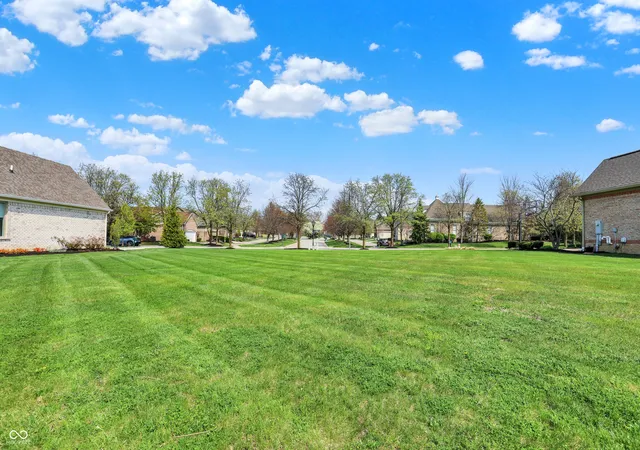 16th image of 11995 Edgefield Dr, Fishers, IN 46037 | MLS# 22082532