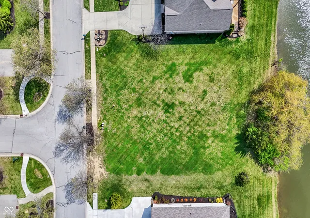 4th image of 11995 Edgefield Dr, Fishers, IN 46037 | MLS# 22082532
