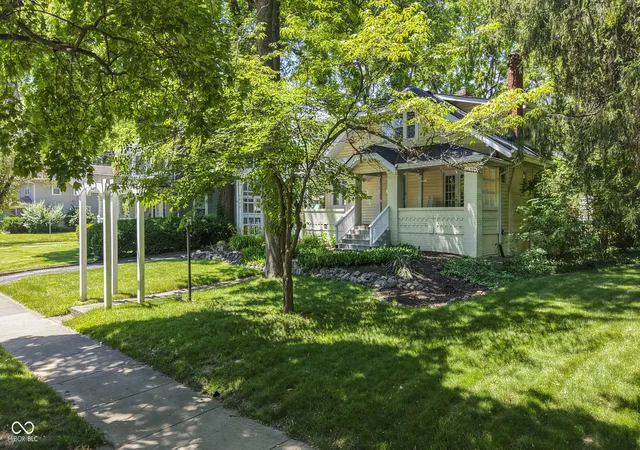 Photo 2 of Sale Pending at 5608 N College Ave, Indianapolis, IN 46220 | MLS# 22082676 | Listing updated on 2026-09-14