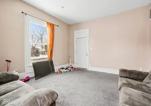 5th image of 518 N State St, Greenfield, IN 46140 | MLS# 22082799