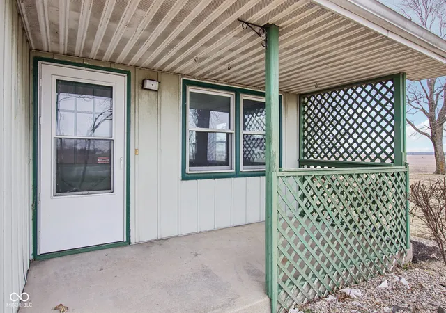 Homes for sale in Pendleton, IN | 7702 W State Road 38, Pendleton, IN 46064 | MLS# 22082815