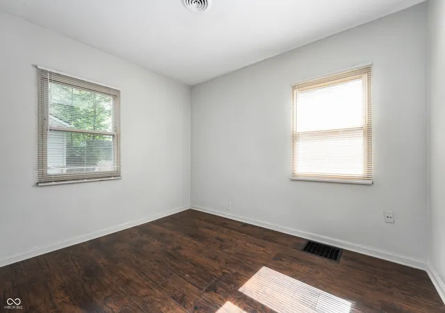 Photo 4 of Sale Pending at 1644 E 58th Street, Indianapolis, IN 46220 | MLS# 22083036 | Listing updated on 2026-06-24