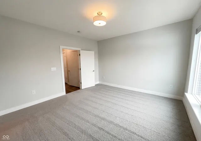Photo 3 of Condo for sale at 727 N Illinois St #UNIT 208, Indianapolis, IN 46204 | MLS# 22083076 | Listing updated on 2026-09-18