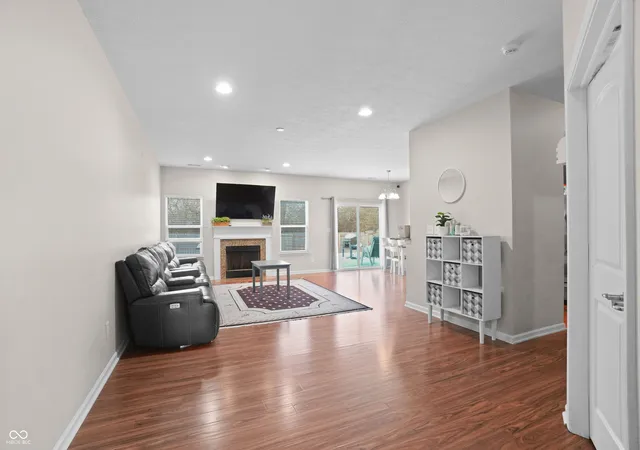 5th image of 5844 Edelle Dr, Indianapolis, IN 46237 | MLS# 22083123
