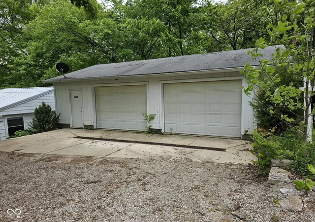 2nd image of 447 Hoover Dr, Nineveh, IN 46164 | MLS# 22083329