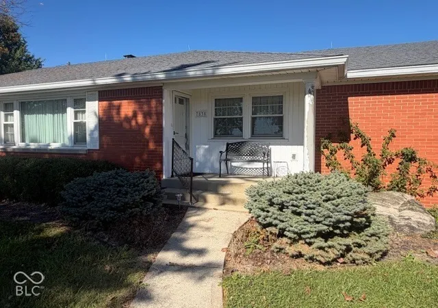 Photo 3 of Single family home for sale at 7838 W Us Hwy 52, New Palestine, IN 46163 | MLS# 22083390 | Listing updated on 2026-10-21