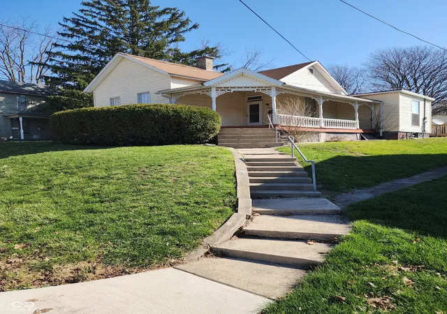 Homes for sale in New Castle, IN | 408 N 16th St, New Castle, IN 47362 | MLS# 22083487