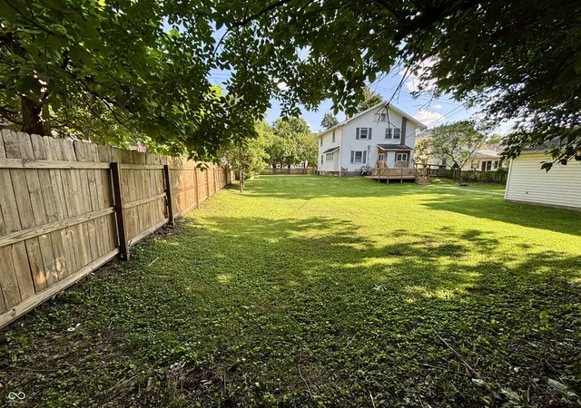 Homes for sale in Indianapolis, IN | 422 E 49th St, Indianapolis, IN 46205 | MLS# 22083612