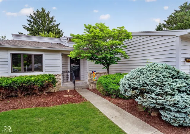 Homes for sale in Noblesville, IN | 400 Sandbrook Dr, Noblesville, IN 46062 | MLS# 22083646