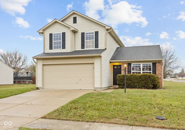 2nd image of 7358 Glendale Dr, Avon, IN 46123 | MLS# 22083649
