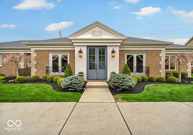 Photo 1 of Single family home for sale at 958 Tamarack Cir N Dr, Indianapolis, IN 46260 | MLS# 22083738 | Listing updated on 2026-09-21