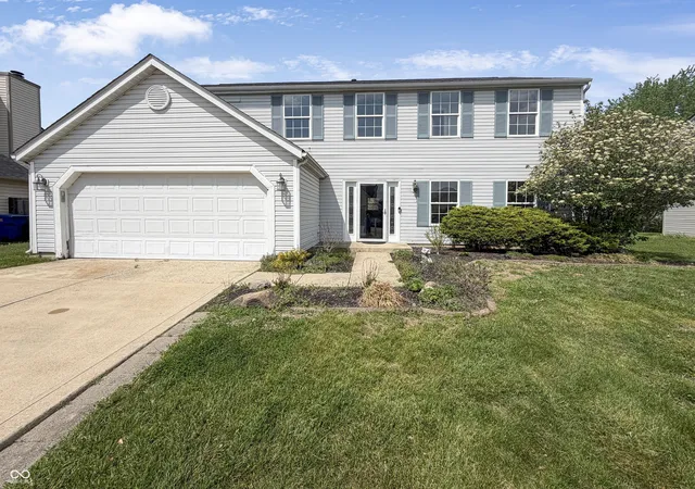 Photo 1 of Sale Pending at 10142 Sandcherry Ln, Indianapolis, IN 46236 | MLS# 22083886 | Listing updated on 2026-09-24