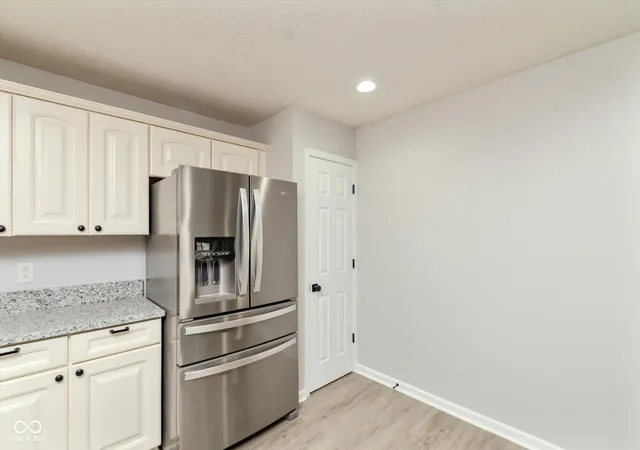 Photo 3 of Single family home for sale at 12140 Black Hills Dr, Fishers, IN 46038 | MLS# 22084027 | Listing updated on 2026-10-27