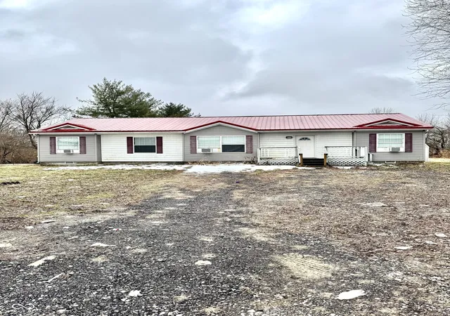 1st image of 5495 E Greensburg Rd, Franklin, IN 46131 | MLS# 22084143