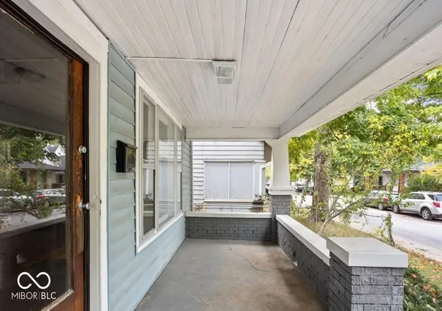 image of 901 N Parker Ave, Indianapolis, IN 46201 | MLS# 22084243