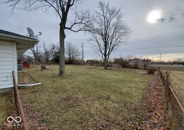 Photo 3 of Single family home for sale at 203 W Walnut St, Farmland, IN 47340 | MLS# 22084303 | Listing updated on 2026-10-08