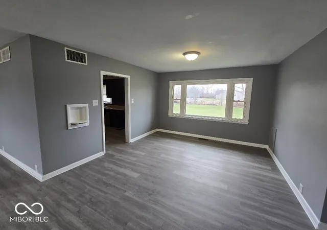 Photo 4 of Single family home for sale at 203 W Walnut St, Farmland, IN 47340 | MLS# 22084303 | Listing updated on 2026-10-08