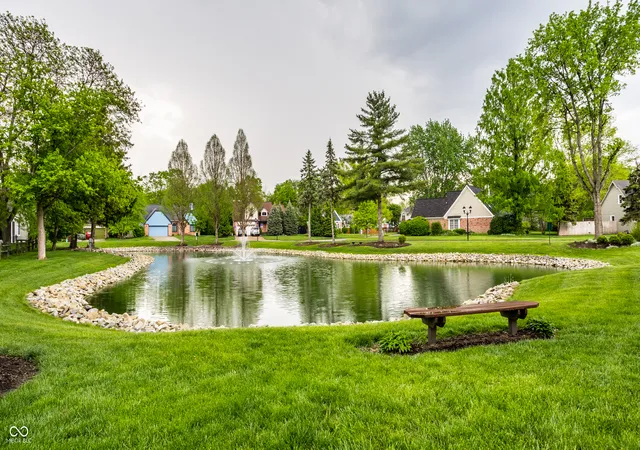 2nd image of 7570 Pinesprings West Dr, Indianapolis, IN 46256 | MLS# 22084313