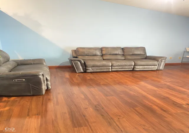 4th image of 922 Beal Wy, Indianapolis, IN 46217 | MLS# 22084345