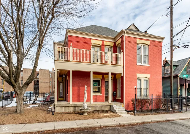 Homes for sale in Indianapolis, IN | 108 E 9th St, Indianapolis, IN 46204 | MLS# 22084426