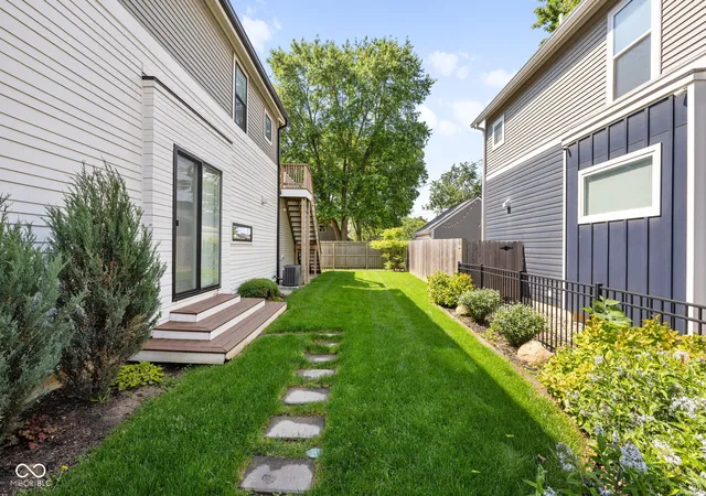 3rd image of 1521 Marlowe Ave, Indianapolis, IN 46201 | MLS# 22084435