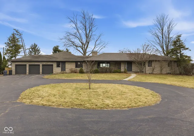 Photo 3 of Single family home for sale at 4201 W State Rd 234, Mc Cordsville, IN 46055 | MLS# 22084524 | Listing updated on 2026-08-18
