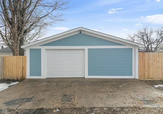 22nd image of 3834 E 13th St, Indianapolis, IN 46201 | MLS# 22084597