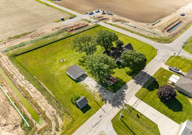 Homes for sale in Fortville, IN | 6015 N 50 E, Fortville, IN 46040 | MLS# 22084683