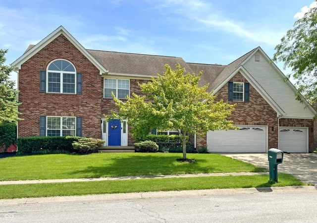 Homes for sale in Indianapolis, IN | 11723 Crab Apple Rd, Indianapolis, IN 46239 | MLS# 22084700