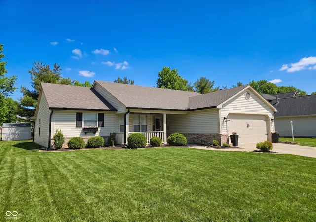 Homes for sale in Indianapolis, IN | 5747 Spring Oaks Wy, Indianapolis, IN 46237 | MLS# 22084735
