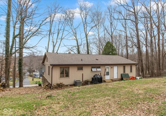 25th image of 200 Boring Pl, Martinsville, IN 46151 | MLS# 22084903