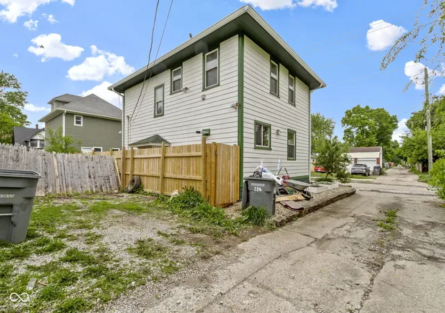Photo 45 of Single family home for sale at 236 W 33rd Street, Indianapolis, IN 46208 | MLS# 22085009 | Listing updated on 2026-09-03