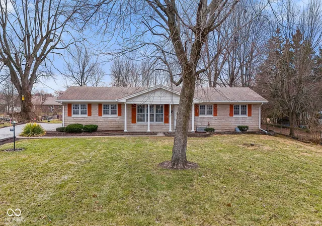 4th image of 2215 Albany St, Beech Grove, IN 46107 | MLS# 22085138