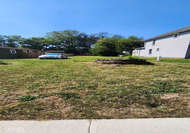 1st image of 2150 Bellefontaine St, Indianapolis, IN 46202 | MLS# 22085197