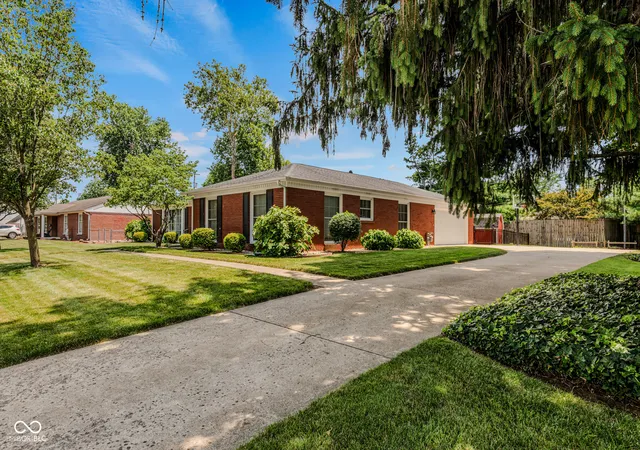 5th image of 1511 Crescent Dr, Columbus, IN 47203 | MLS# 22085268